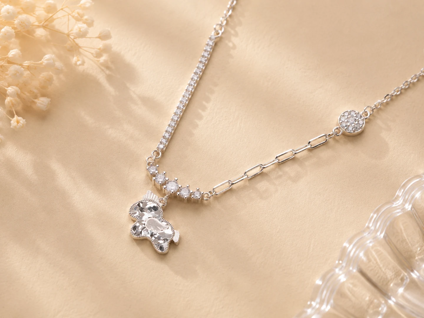 Floral pendant silver necklace reference style