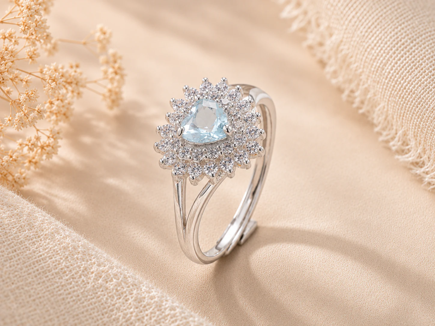 Silver heart halo ring reference style